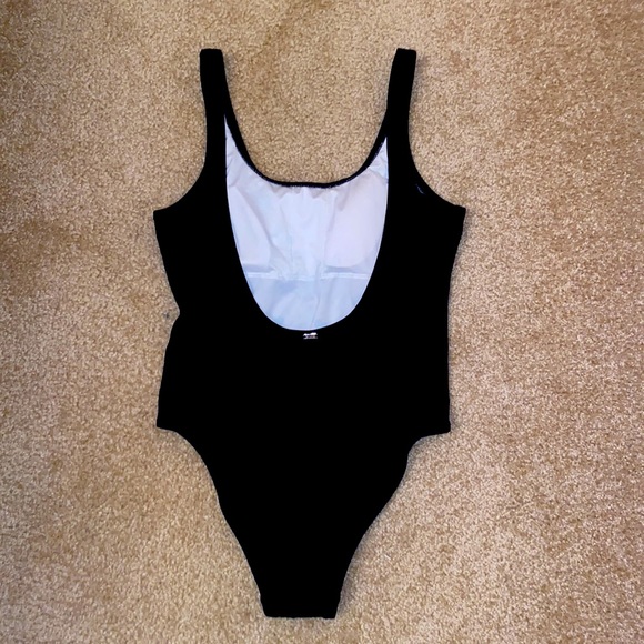 blank one piece from pink - Picture 2 of 3